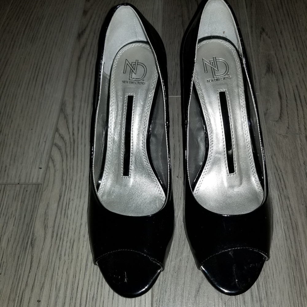 New Directions Black Faux Patent Leather Peep-toe Heel